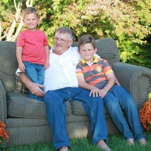 Meet your Posher, Lester